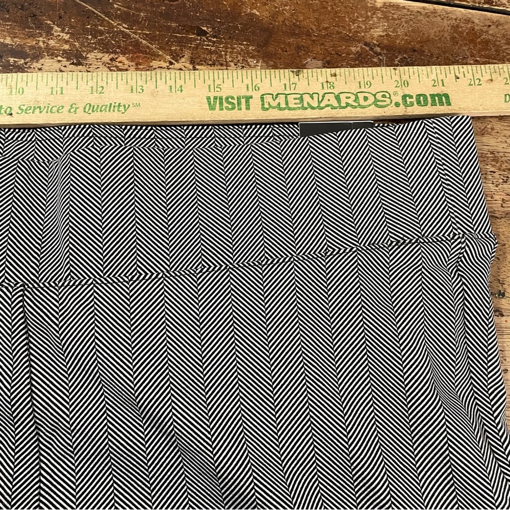 Torrid Herringbone Pixie Pants Slim‎ Fix Studio S… - image 5